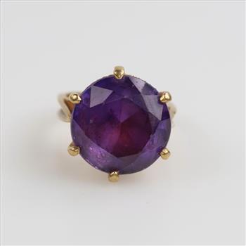 18kt Gold Purple Stone Ring