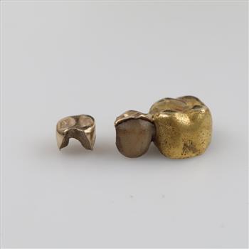 18kt Gold Tooth Cap, 2 Pieces