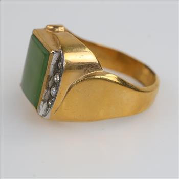 18kt GP Green Stone Clear Stone Accent Ring
