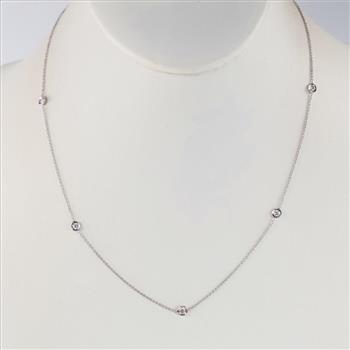 18kt White Gold Diamond Necklace