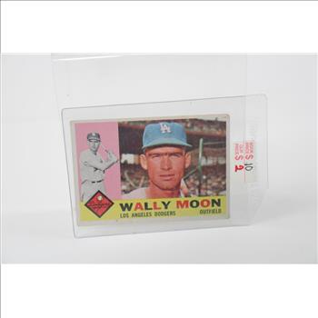 1960 Topps Wally Moon #5 Baseball Card