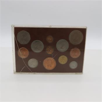 1960's & 1970's Great Britain Complete Decimal Issue And The Last L.S.D. Issue Coin Set