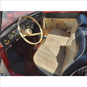 1966 Amphicar 770 (Hartford, CT 06114)