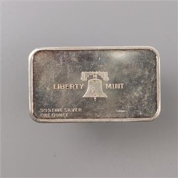 1973 Fine Silver 1 Oz Christmas Bar