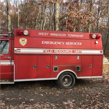 1986 Ford E350 Ambulance (West Windsor Township, NJ 08550)