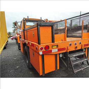 1987 Ford L8000 (Hartford, CT 06114)