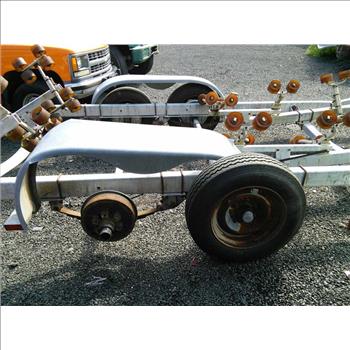 1988 EZ Loader TM 8-7400 (Hartford, CT 06114)