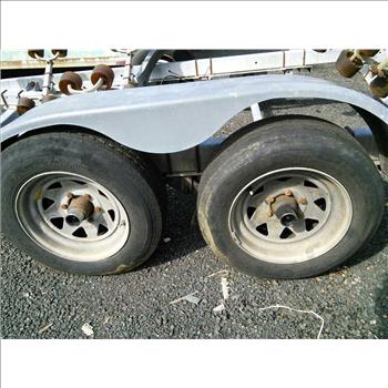 1988 EZ Loader TM 8-7400 (Hartford, CT 06114)