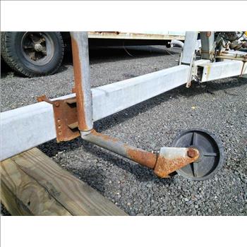 1988 EZ Loader TM 8-7400 (Hartford, CT 06114)