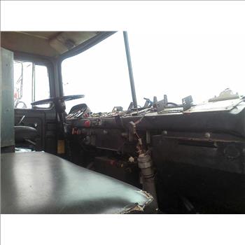 1988 Mack CF688FC (Brooklyn, NY 11211)