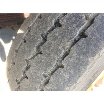 1988 Mack RM600 (Princeton, MA 01541)