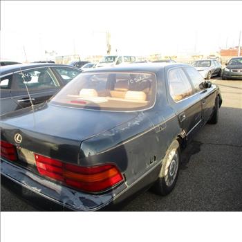1992 Lexus LS 400 (Newark, NJ 07114)