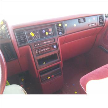 1993 Dodge Caravan (Hartford, CT 06114)