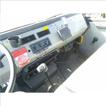 1994 Freightliner FL70 (Hartford, CT 06114)