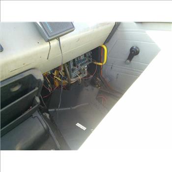 1994 Freightliner FL70 (Hartford, CT 06114)