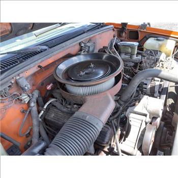 1994 GMC Suburban (Hartford, CT 06114)
