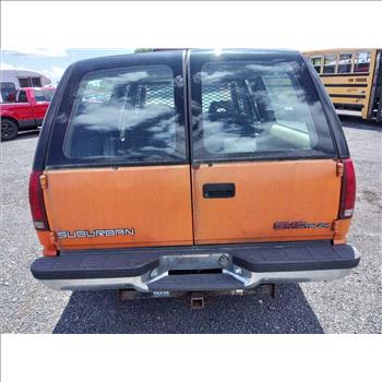 1994 GMC Suburban (Hartford, CT 06114)