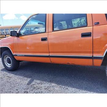 1994 GMC Suburban (Hartford, CT 06114)