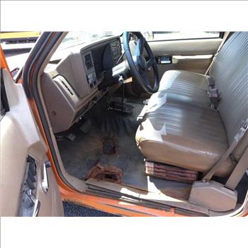 1994 GMC Suburban (Hartford, CT 06114)