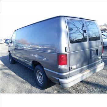1995 Ford E150 Cargo Van (Hartford, CT 06114)