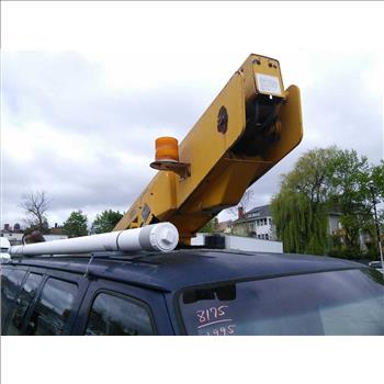 1995 Ford E-350 (Hartford, CT 06114)