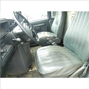 1995 Ford E-350 (Hartford, CT 06114)