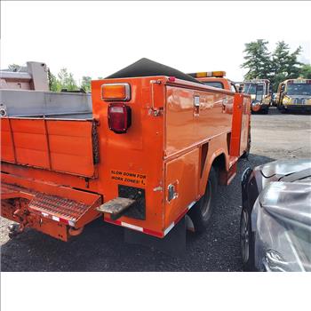 1995 Ford F-350 (Hartford, CT 06114)
