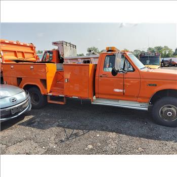 1995 Ford F-350 (Hartford, CT 06114)