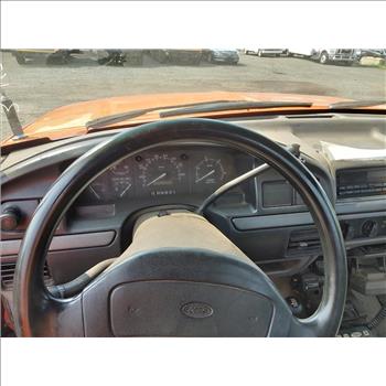1995 Ford F-350 (Hartford, CT 06114)