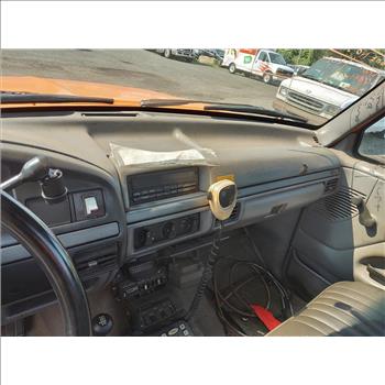 1995 Ford F-350 (Hartford, CT 06114)