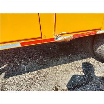 1995 Ford F-350 (Hartford, CT 06114)