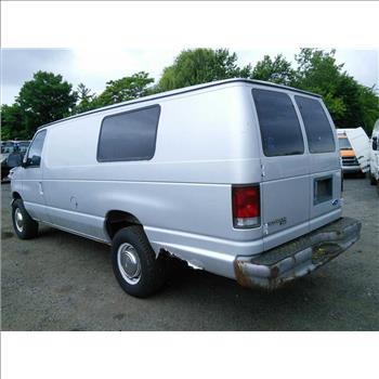 1996 Ford Econoline E350 (Hartford, CT 06114)