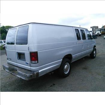 1996 Ford Econoline E350 (Hartford, CT 06114)