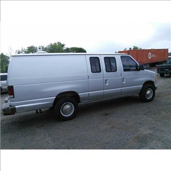 1996 Ford Econoline E350 (Hartford, CT 06114)