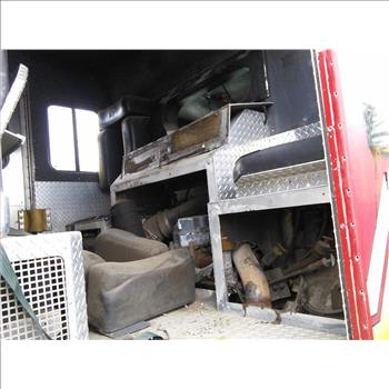 1996 Mack MR688P (Hartford, CT 06114)