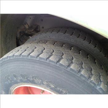 1996 Mack MR688P (Hartford, CT 06114)