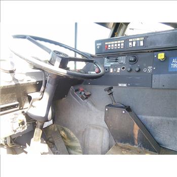 1996 Mack MR688P (Hartford, CT 06114)