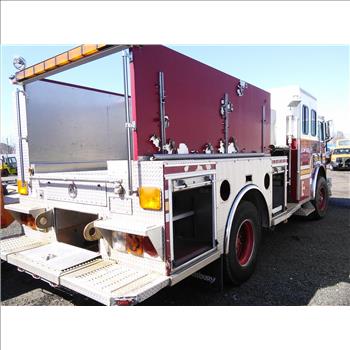 1996 Mack MR688P (Hartford, CT 06114)