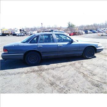 1997 Ford Crown Victoria (Hartford, CT 06114)