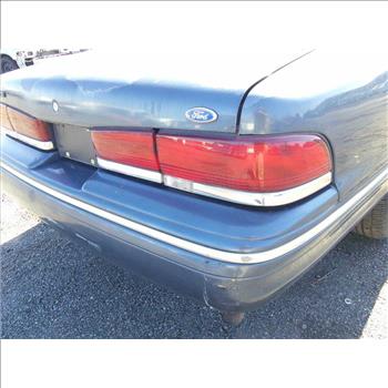 1997 Ford Crown Victoria (Hartford, CT 06114)