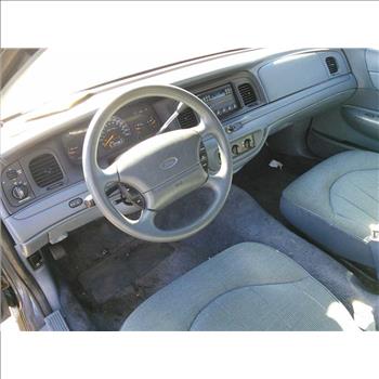 1997 Ford Crown Victoria (Hartford, CT 06114)