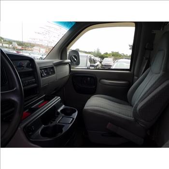 1998 Chevrolet Express (Hartford, CT 06114)