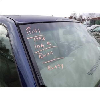 1998 Chevrolet Tahoe (Hartford, CT 06114)