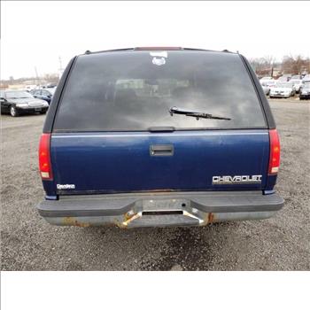 1998 Chevrolet Tahoe (Hartford, CT 06114)