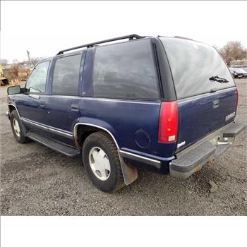 1998 Chevrolet Tahoe (Hartford, CT 06114)