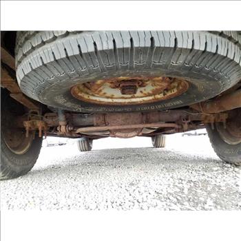 1998 Chevrolet Tahoe (Hartford, CT 06114)