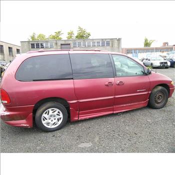 1998 Dodge Grand Caravan (Hartford, CT 06114)