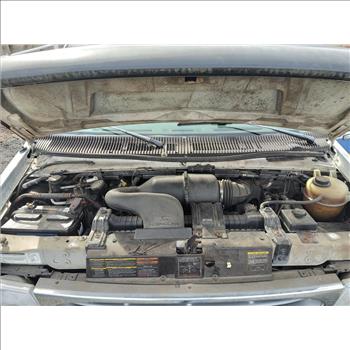 1998 Ford E-450 (Hartford, CT 06114)