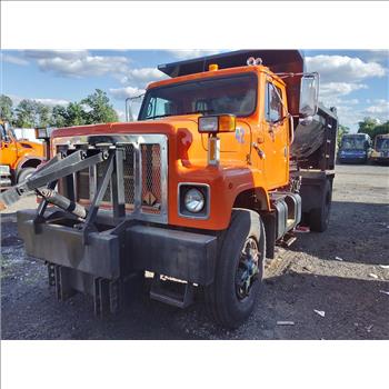 1998 International 2574 (Hartford, CT 06114)