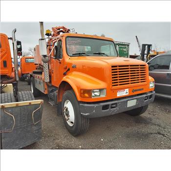 1998 International 4900 (Hartford, CT 06114)